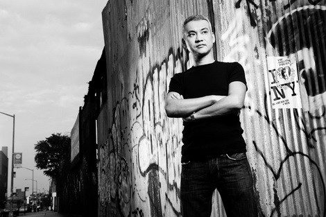 Satoshi Tomiie Top 10 Chart (August 2012)