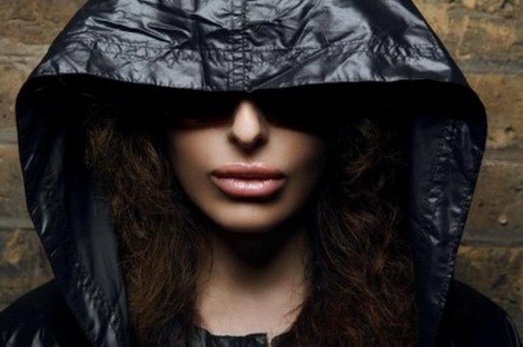 NICOLE MOUDABER ‘In The Mood For April’ Chart