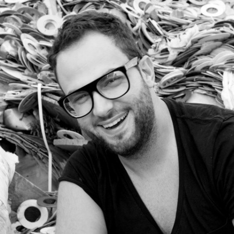 VA – Mihalis Safras ADE Coming Charts