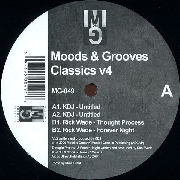 image cover: VA - Moods & Grooves Classics v4 [MG049]