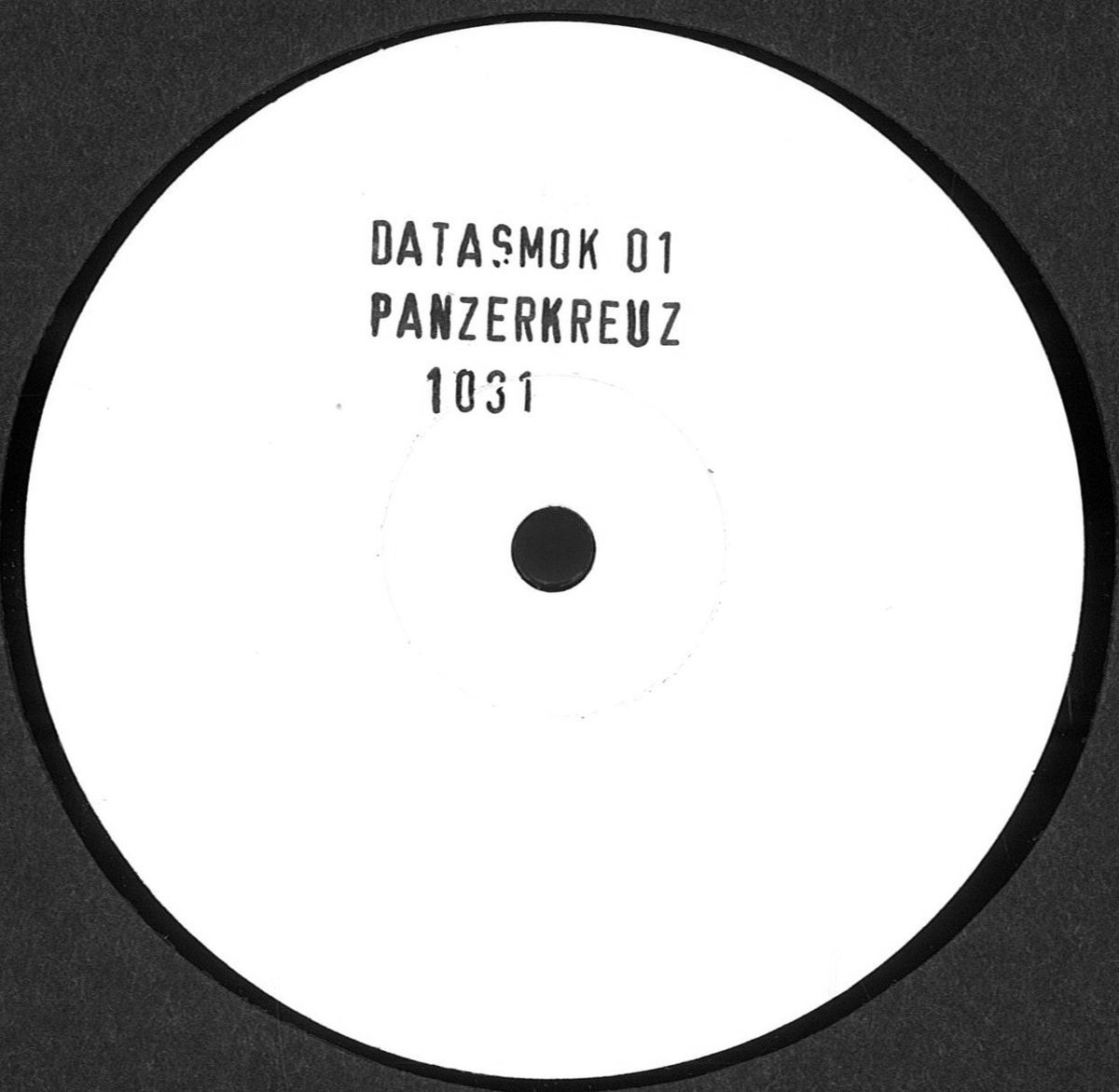 image cover: Datasmok - 01