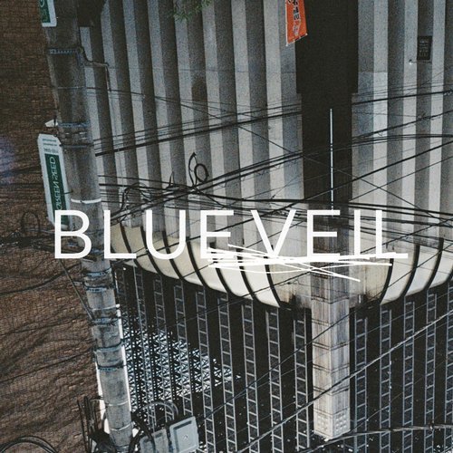 image cover: Blue Veil - Dreaming In Colour / D005