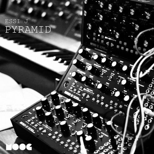 image cover: Essi J - Pyramid / MG309