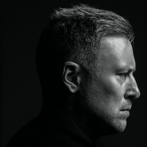 image cover: UMEK'S MANAGING THE MOMENTS CHART