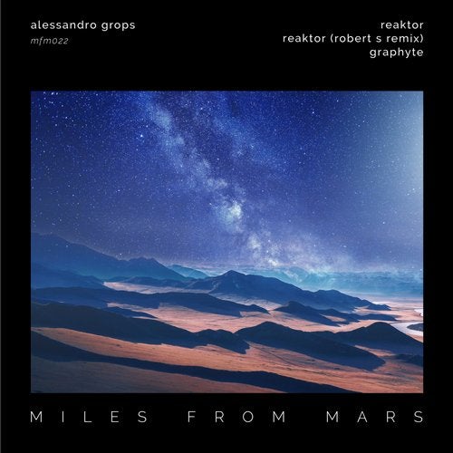 image cover: Alessandro Grops, Robert S (PT) - Miles From Mars 22 / Miles From Mars