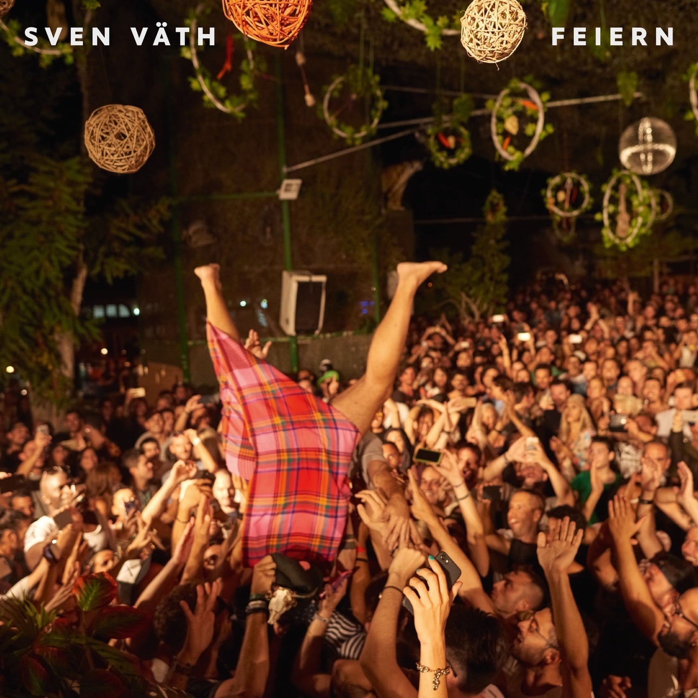 image cover: Sven Vath - Feiern / COR12170DIGITAL