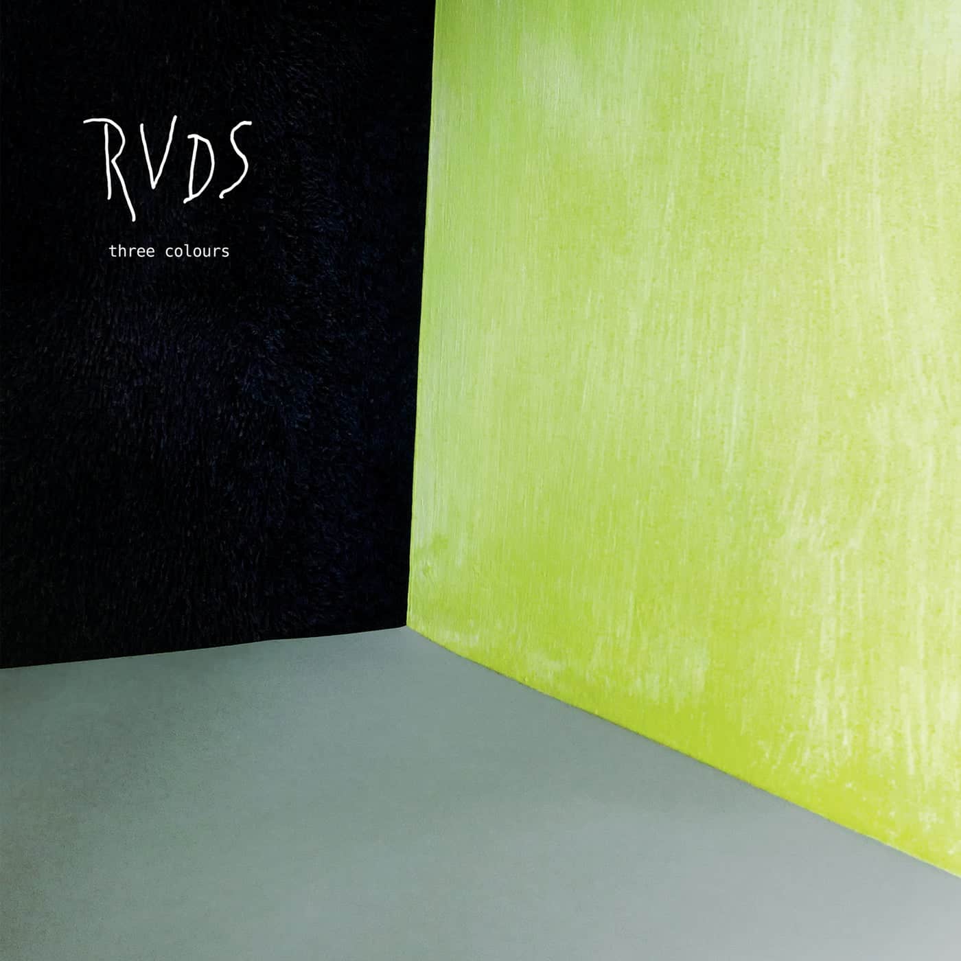 image cover: RVDS - Three Colours / NT011