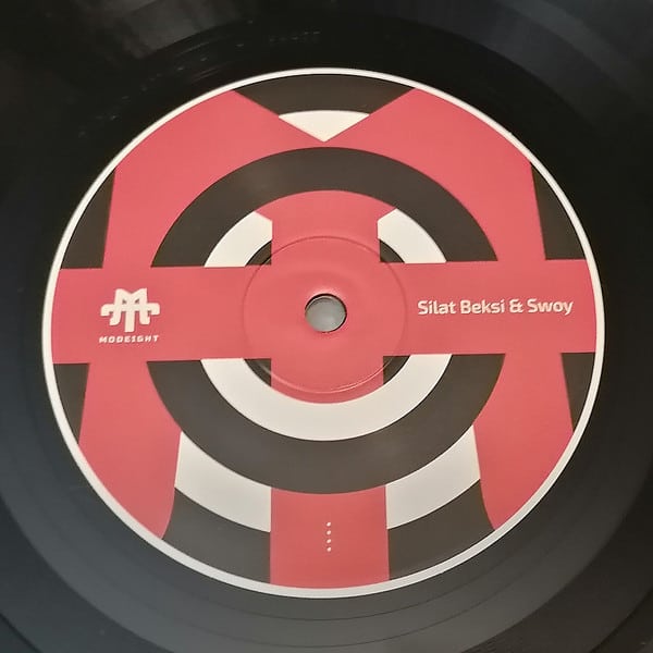 image cover: Silat Beksi & Swoy - Starburst EP / MODEIGHT012