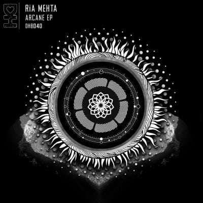 05 2022 346 249551 Rïa Mehta - Arcane / Desert Hearts Black