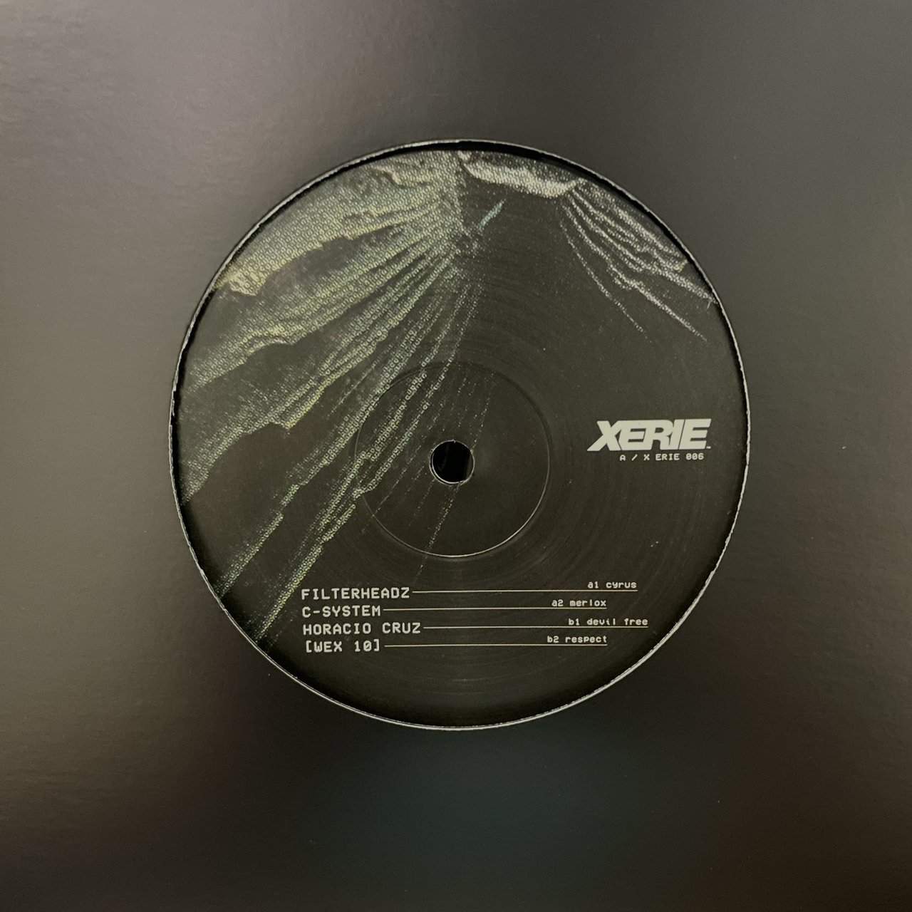 image cover: Various Artists - X6 Vinyl / X erie