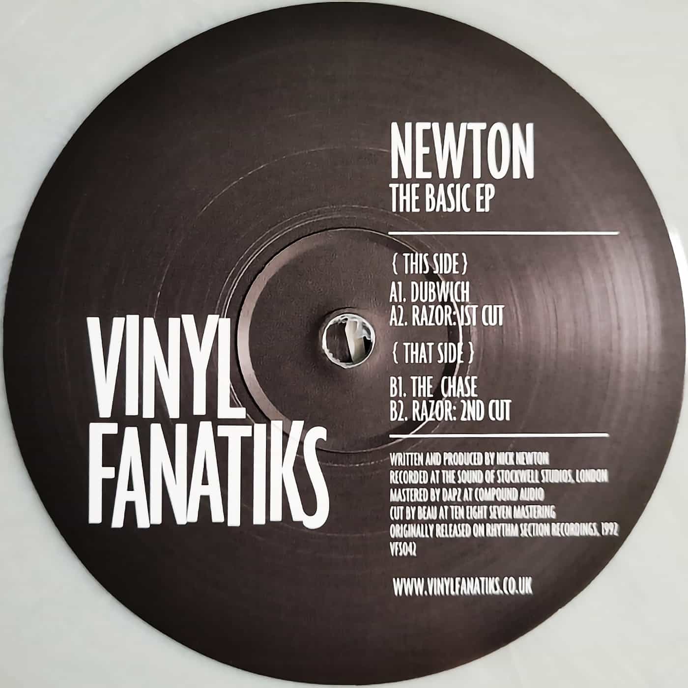 Download Newton - The Basic EP on Electrobuzz