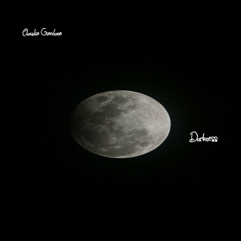 Download Claudio Giordano - Darkness on Electrobuzz