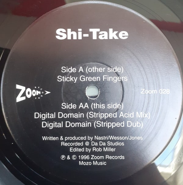 image cover: Shi-Take - Sticky Green Fingers / Digital Domain / ZOOM 028