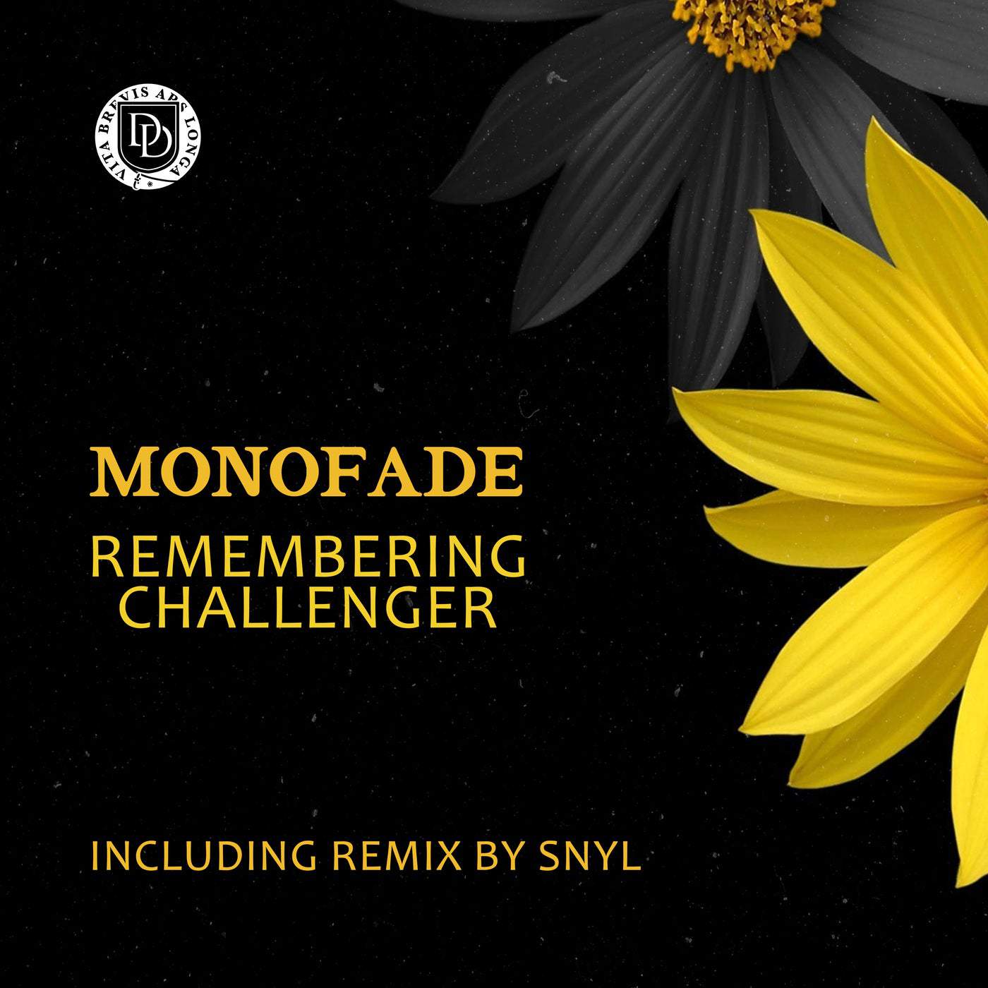 image cover: Monofade - Remembering Challenger / DD243