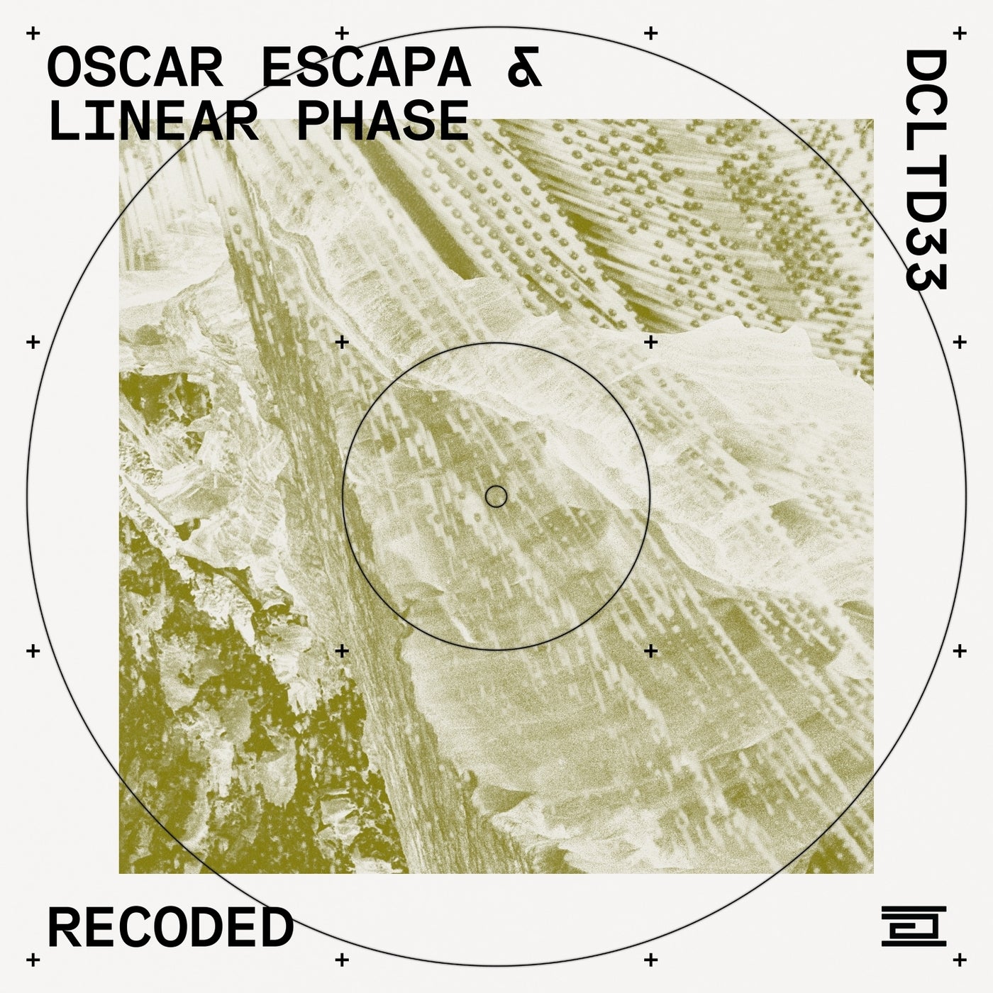 image cover: Oscar Escapa, Linear Phase - Recoded on DCLTD