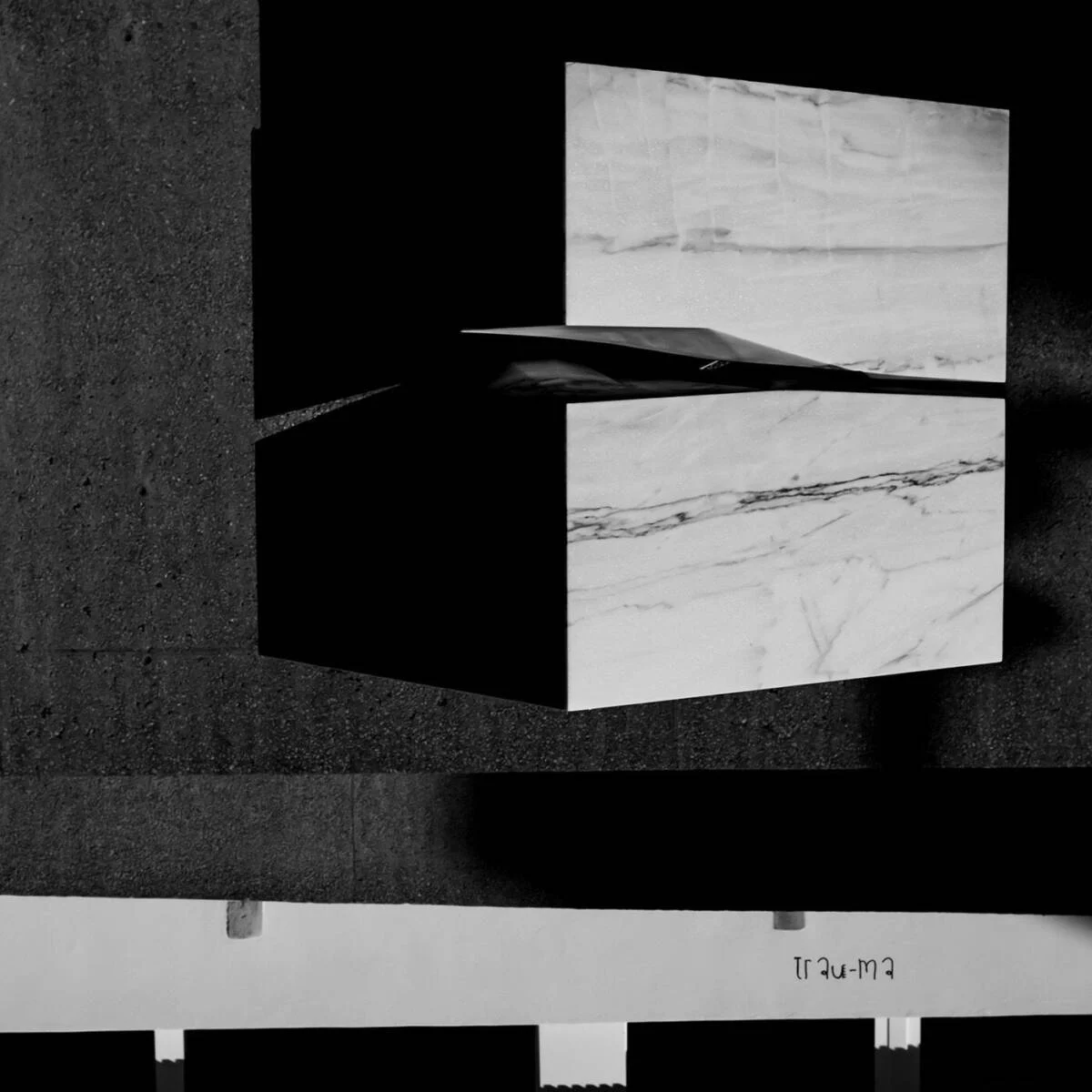 Cover Image: Makoto Katagiri - Fall on trau-ma