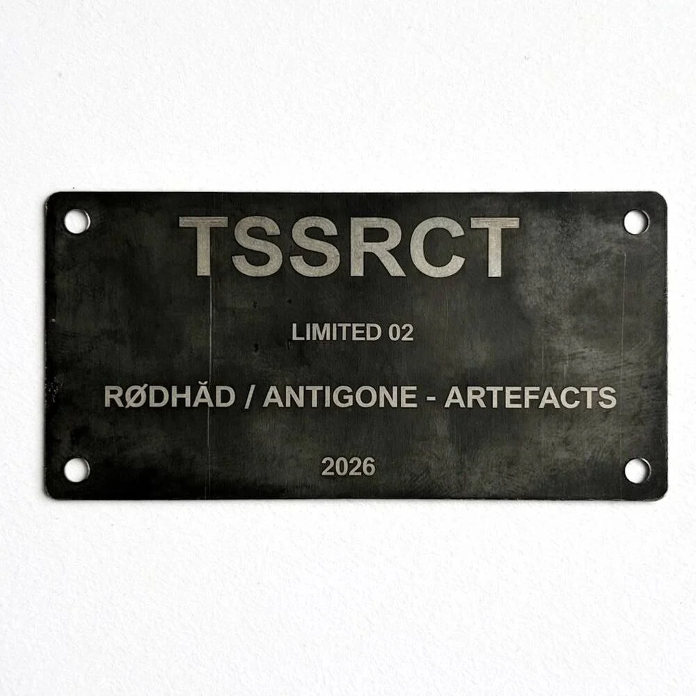 Cover Image: Artefacts