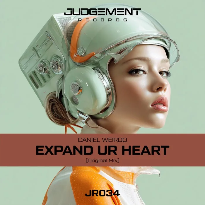 Daniel Weirdo - Expand Ur Heart cover art