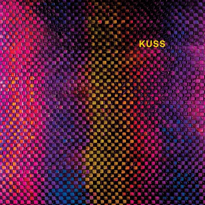 Kuss, Clotur - Bleep Cult cover art
